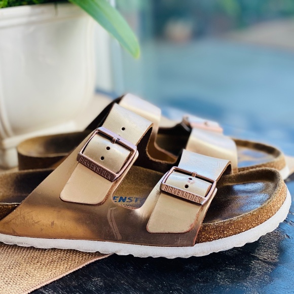 Birkenstock Shoes - Birkenstock, Arizona  sz. 37 Metallic Copper